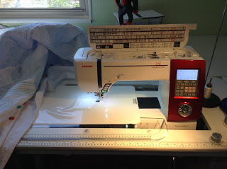 janome horizon 8900 red