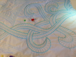 free motion quilting | Leah Day