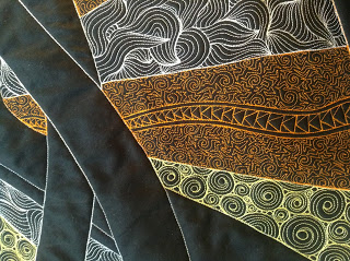 free motion quilting | Leah Day