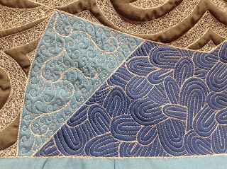 free motion quilting | Leah Day