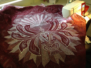 free motion quilting | Leah Day