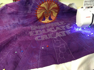 free motion quilting | Leah Day