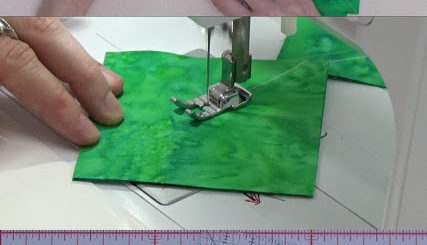 How to piece half square triangles