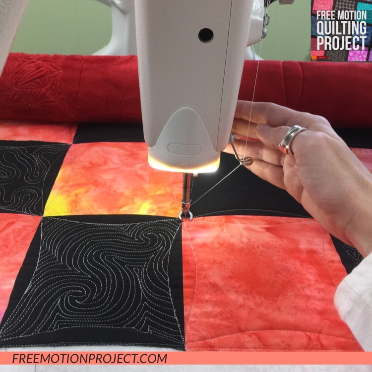 Echo Quilting Practice on a Longarm Machine