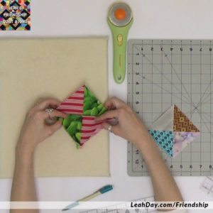 How to Piece Hourglass Squares